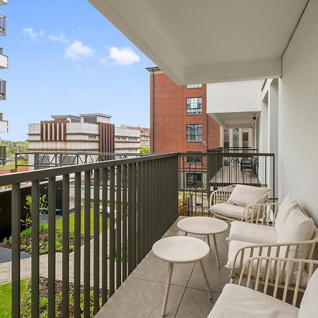 גדנסק Doki Living - Foodhall & Parking By Downtown Apartments מראה חיצוני תמונה