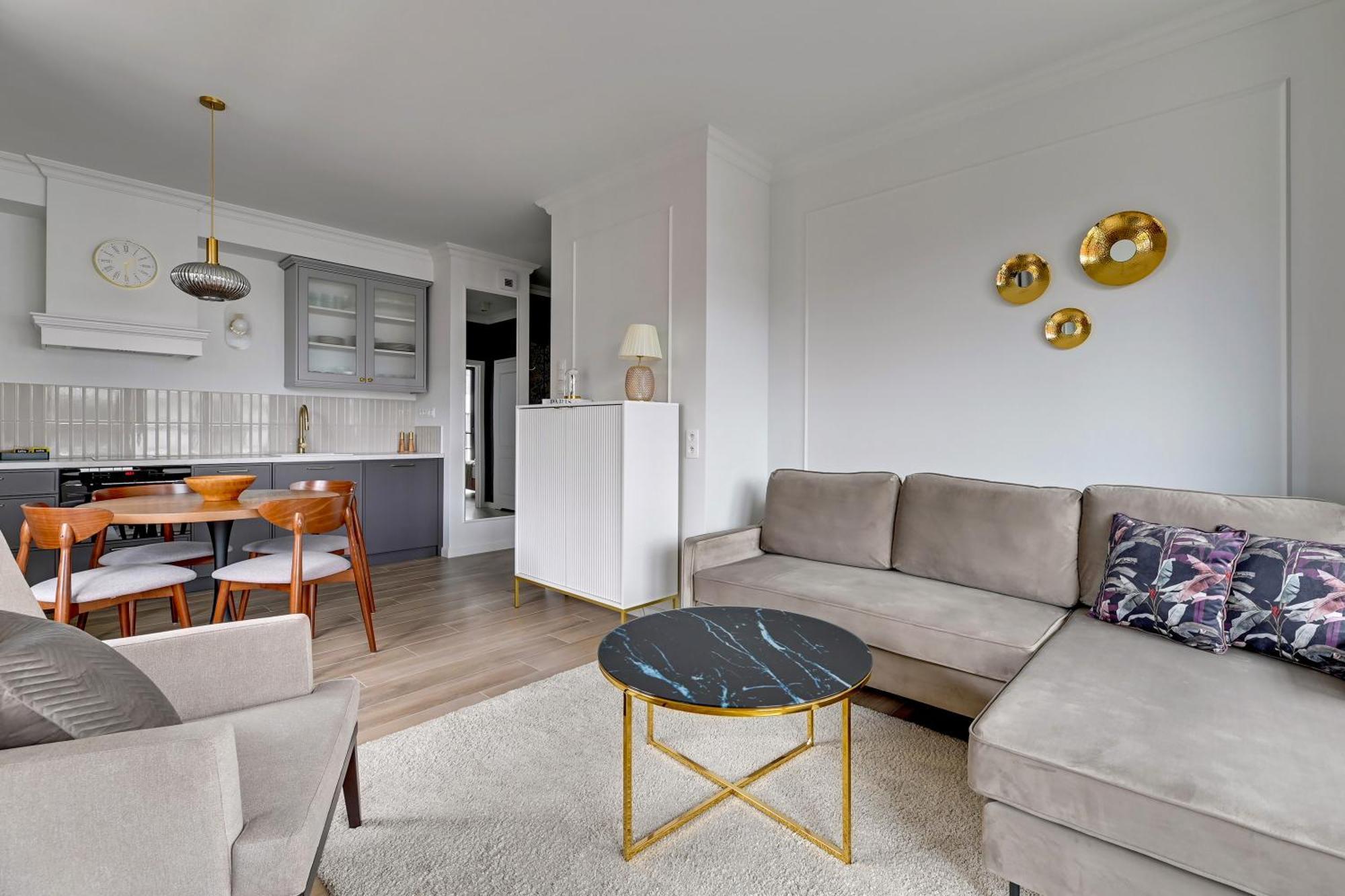 גדנסק Doki Living - Foodhall & Parking By Downtown Apartments מראה חיצוני תמונה
