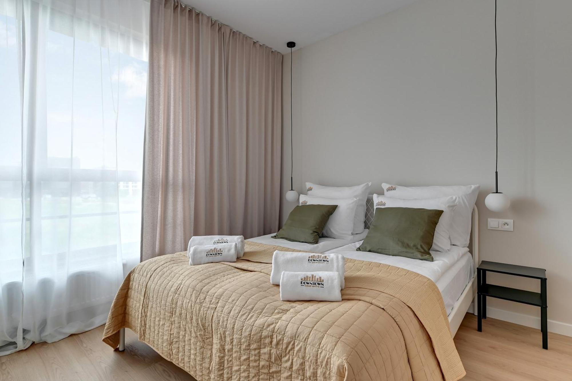 גדנסק Doki Living - Foodhall & Parking By Downtown Apartments מראה חיצוני תמונה