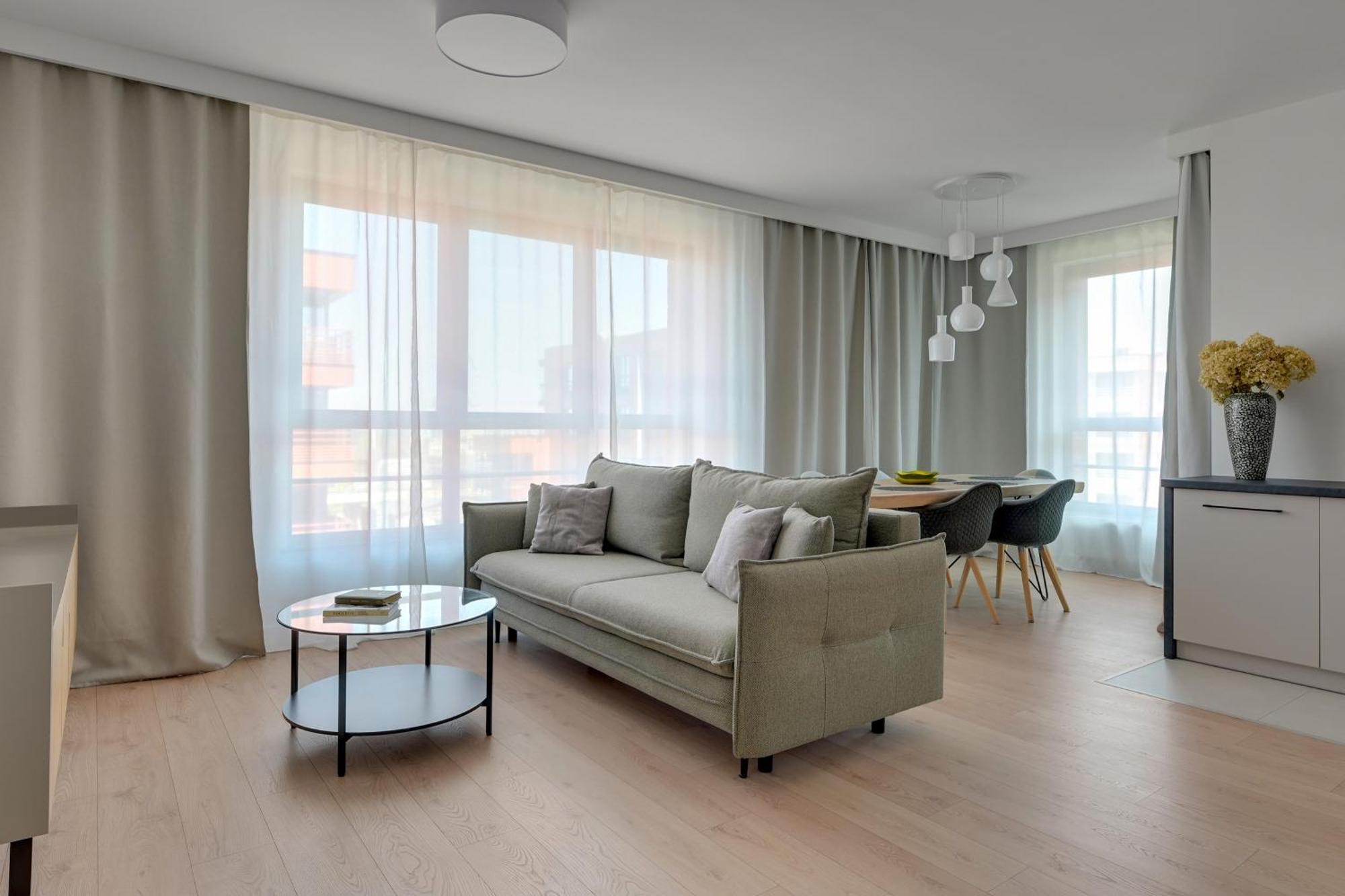 גדנסק Doki Living - Foodhall & Parking By Downtown Apartments מראה חיצוני תמונה