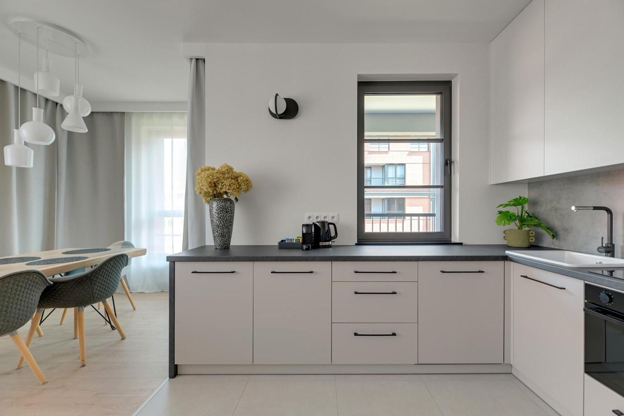 גדנסק Doki Living - Foodhall & Parking By Downtown Apartments מראה חיצוני תמונה